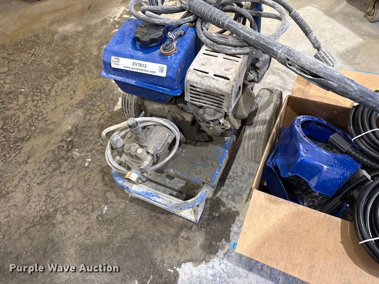 image for item EV7613 Powerhouse Pressure washer pressure washer