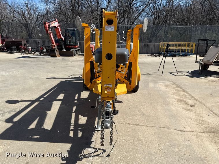 image for item EV7615 2022 Haulette 4527A boom lift