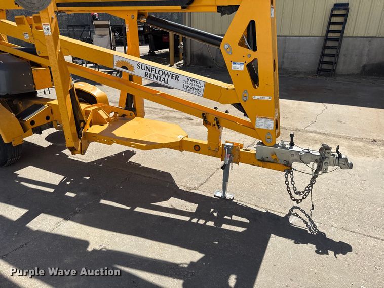image for item EV7615 2022 Haulette 4527A boom lift