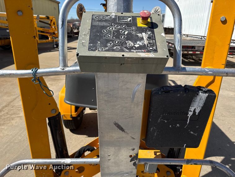 image for item EV7615 2022 Haulette 4527A boom lift
