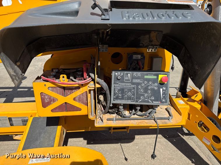 image for item EV7615 2022 Haulette 4527A boom lift