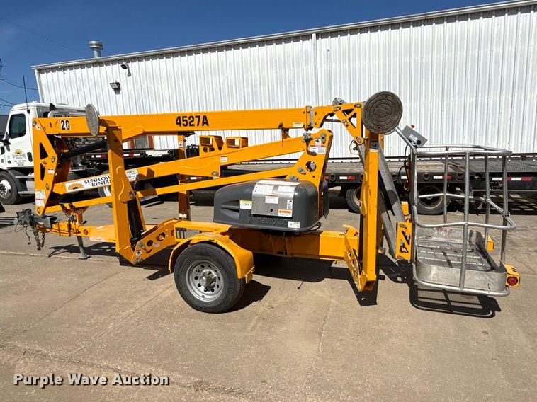 image for item EV7616 2022 Haulette 4527A boom lift