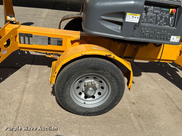 image for item EV7616 2022 Haulette 4527A boom lift