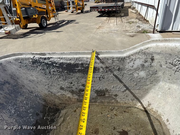 image for item EV7617 Canycom SC75 concrete buggy