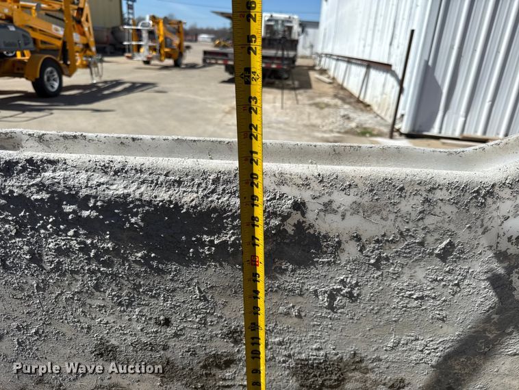 image for item EV7617 Canycom SC75 concrete buggy