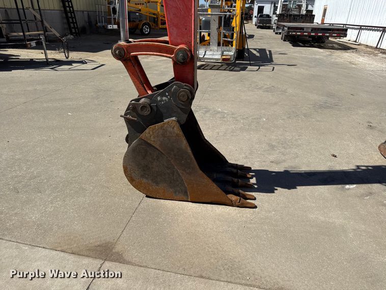 image for item EV7618 2015 Kubota KX080-4 mini excavator