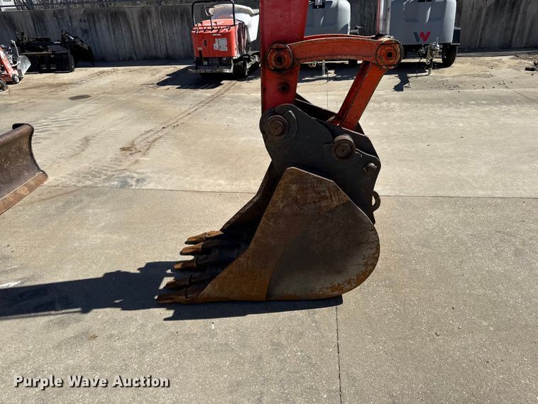 image for item EV7618 2015 Kubota KX080-4 mini excavator