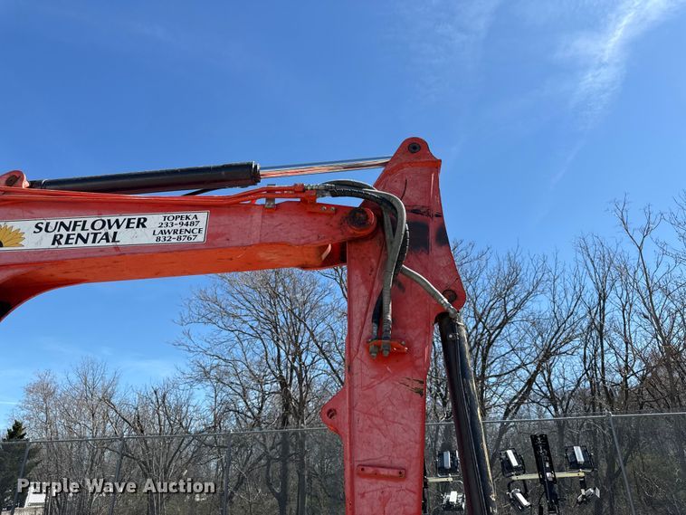 image for item EV7618 2015 Kubota KX080-4 mini excavator