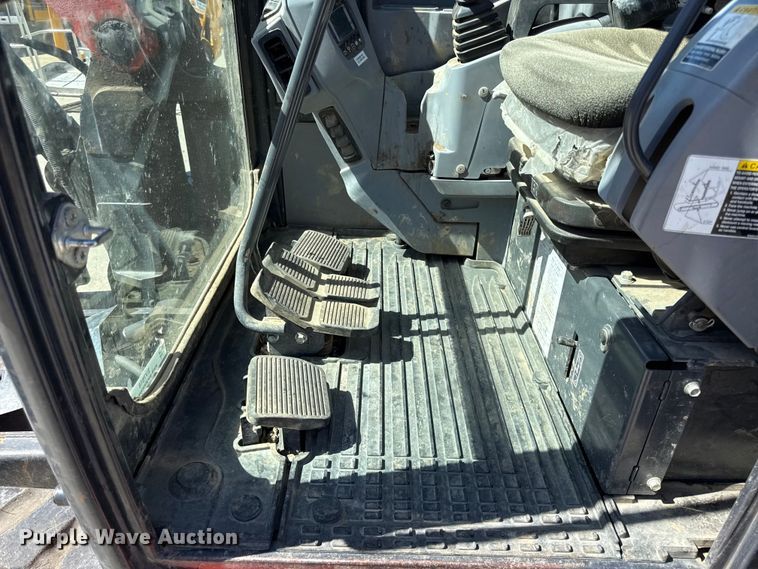 image for item EV7618 2015 Kubota KX080-4 mini excavator