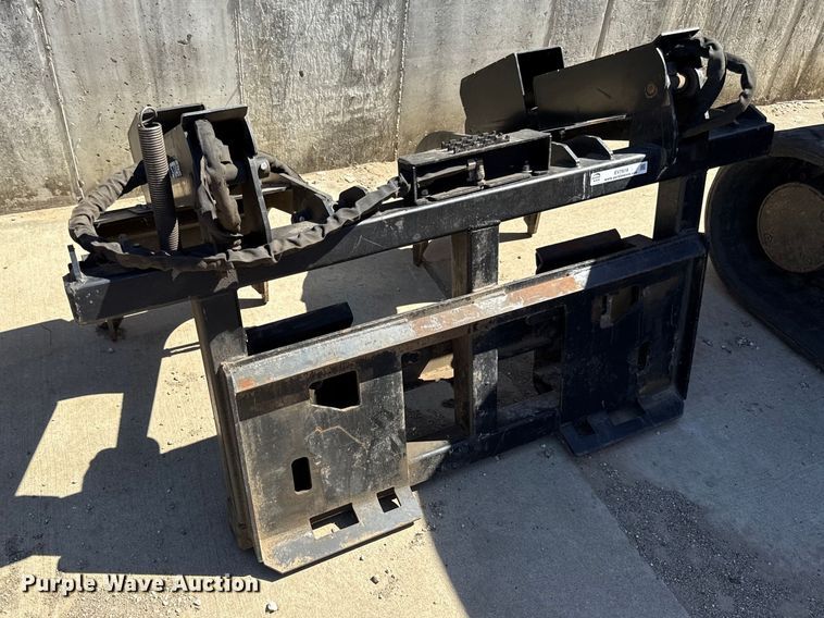 image for item EV7619 Star skid steer grapple