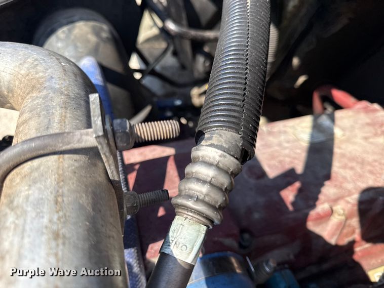 image for item EV7644 2005 International 7400 grapple crane truck