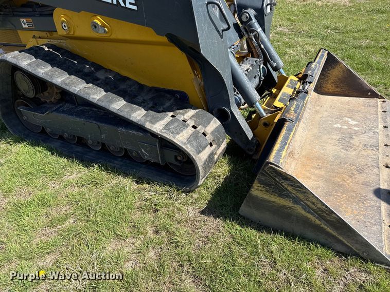 image for item EV7645 2021 John Deere 333G tracked skid steer loader