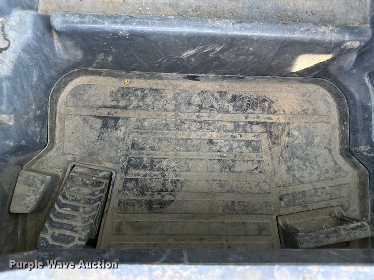 image for item EV7645 2021 John Deere 333G tracked skid steer loader