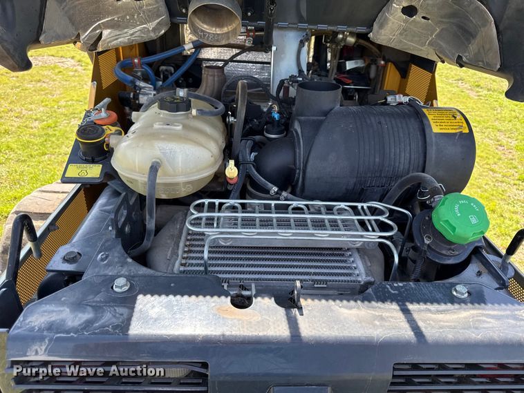 image for item EV7645 2021 John Deere 333G tracked skid steer loader