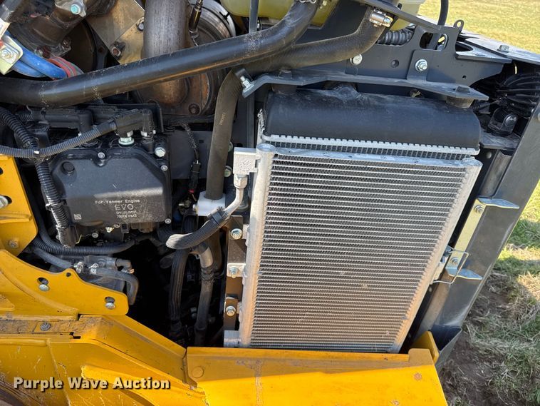 image for item EV7645 2021 John Deere 333G tracked skid steer loader