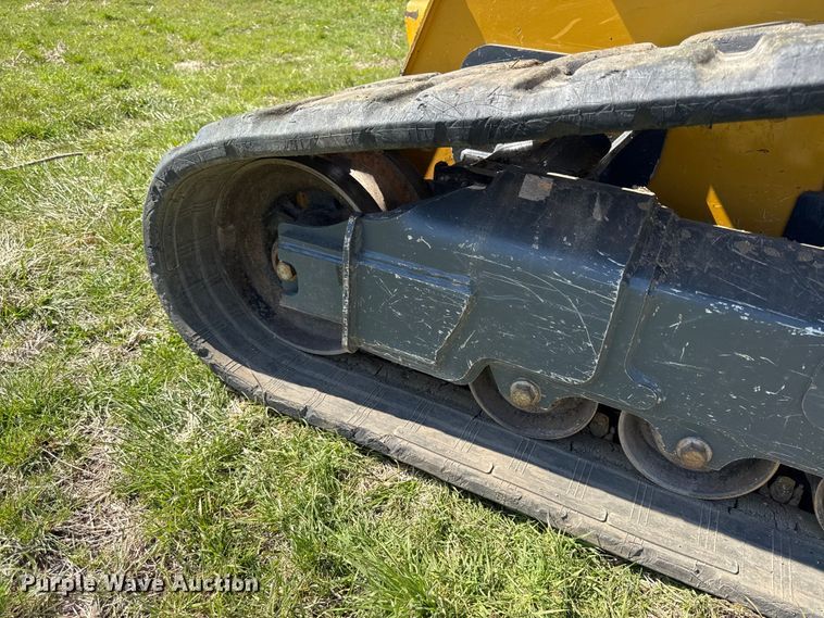 image for item EV7645 2021 John Deere 333G tracked skid steer loader