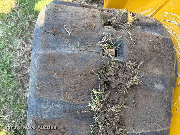 image for item EV7645 2021 John Deere 333G tracked skid steer loader