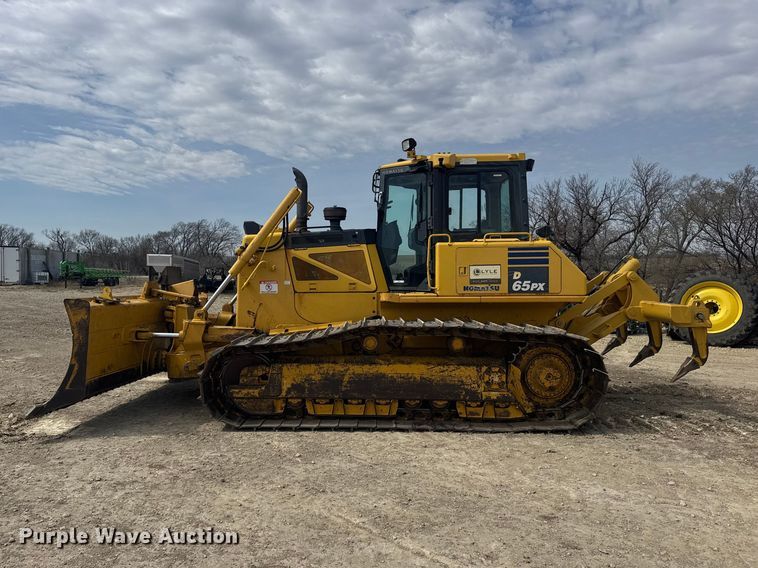 image for item FB0958 2011 Komatsu D65PX-17 dozer