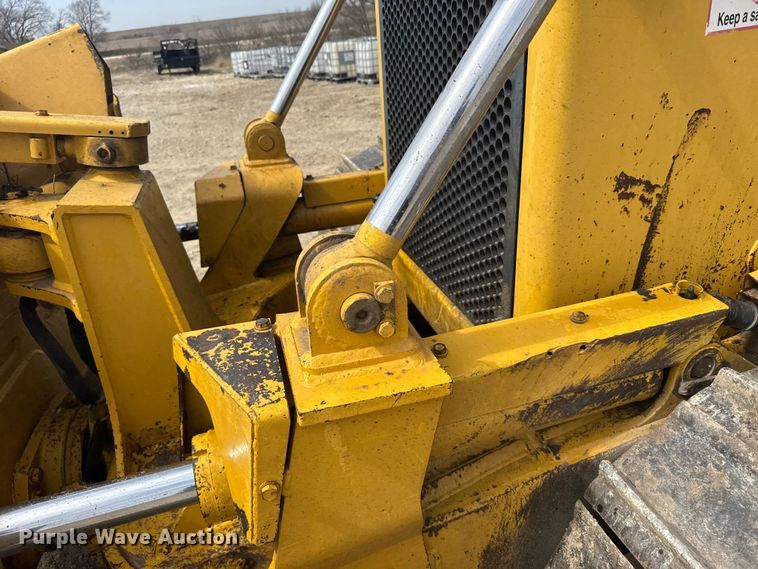 image for item FB0958 2011 Komatsu D65PX-17 dozer