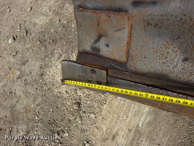 image for item FB0958 2011 Komatsu D65PX-17 dozer