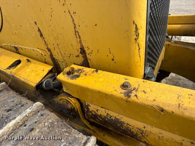 image for item FB0958 2011 Komatsu D65PX-17 dozer