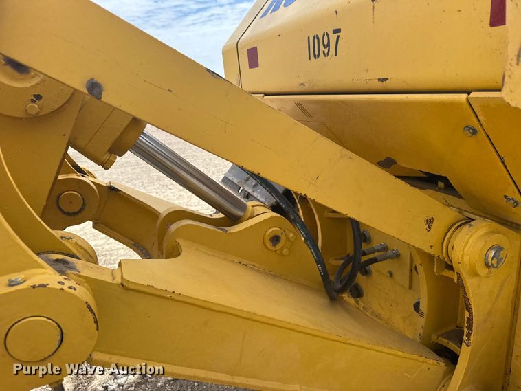 image for item FB0958 2011 Komatsu D65PX-17 dozer