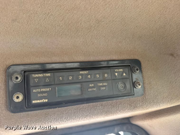 image for item FB0958 2011 Komatsu D65PX-17 dozer