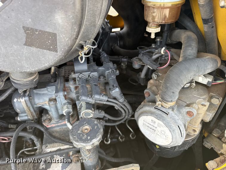 image for item FB0958 2011 Komatsu D65PX-17 dozer