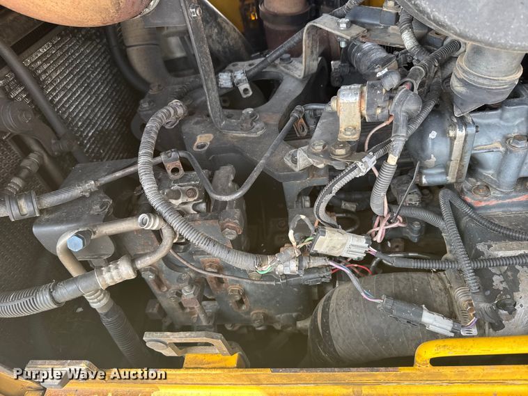 image for item FB0958 2011 Komatsu D65PX-17 dozer