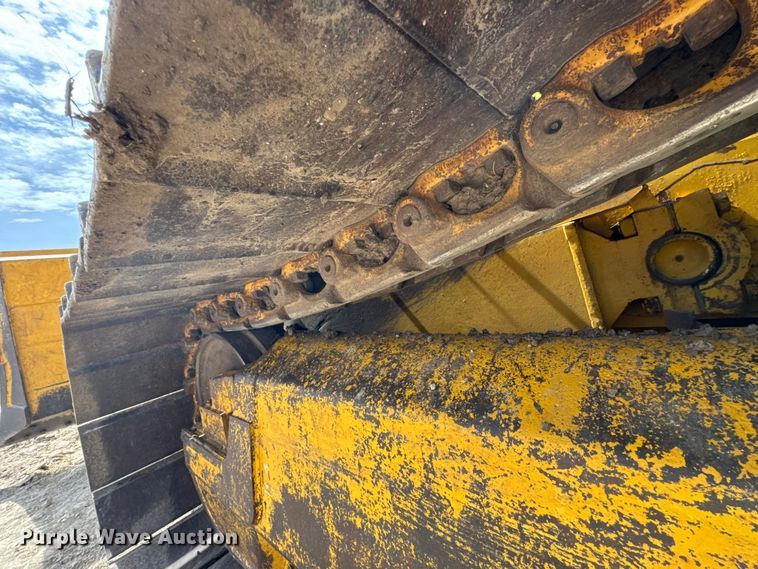 image for item FB0958 2011 Komatsu D65PX-17 dozer
