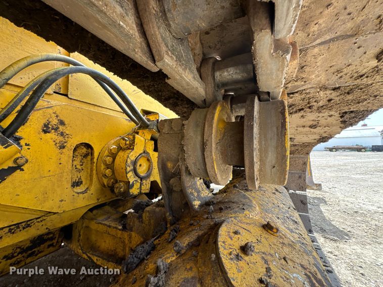 image for item FB0958 2011 Komatsu D65PX-17 dozer