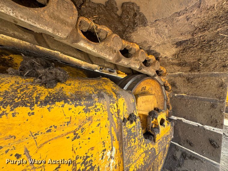 image for item FB0958 2011 Komatsu D65PX-17 dozer