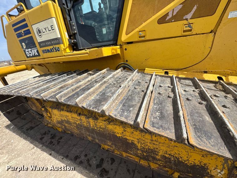 image for item FB0958 2011 Komatsu D65PX-17 dozer