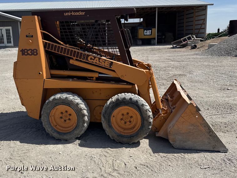 image for item FB0961 Case 1838 skid steer loader