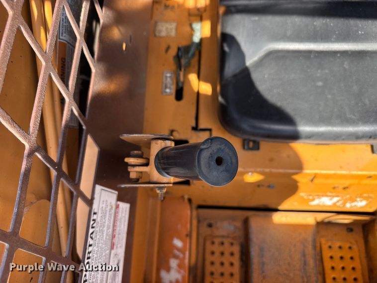 image for item FB0961 Case 1838 skid steer loader