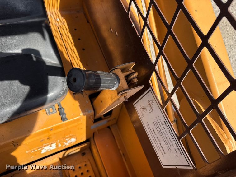 image for item FB0961 Case 1838 skid steer loader