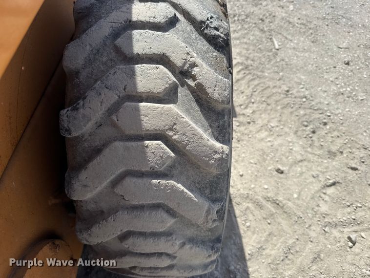 image for item FB0961 Case 1838 skid steer loader