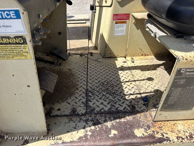 image for item FB0962 Ingersoll Rand VR60B telehandler