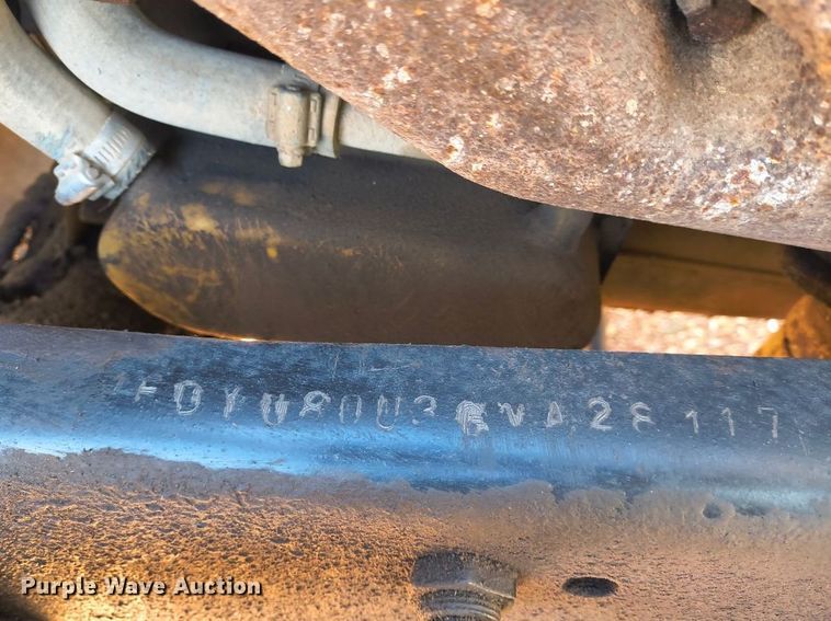 image for item FB3016 1986 Ford LT8000 dump truck