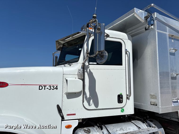 image for item FB3196 2013 Peterbilt 367 dump truck