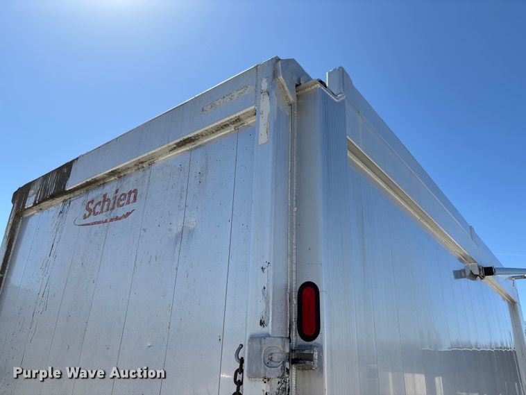 image for item FB3196 2013 Peterbilt 367 dump truck