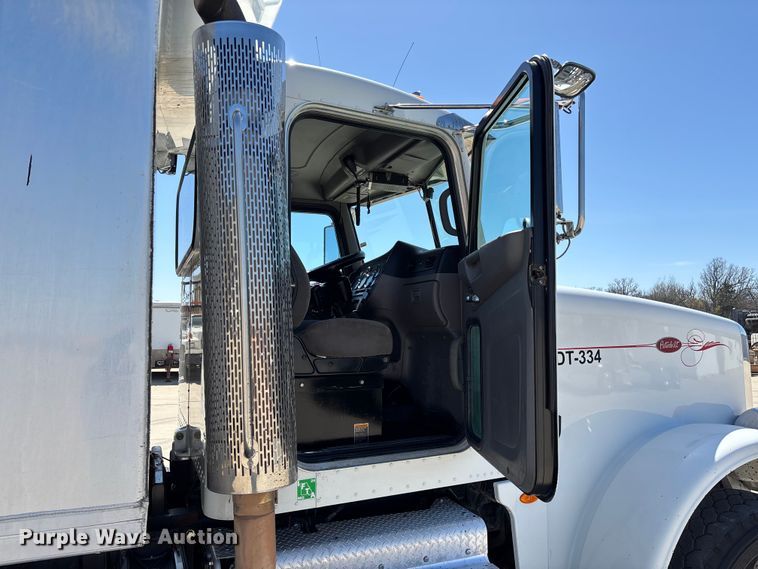 image for item FB3196 2013 Peterbilt 367 dump truck