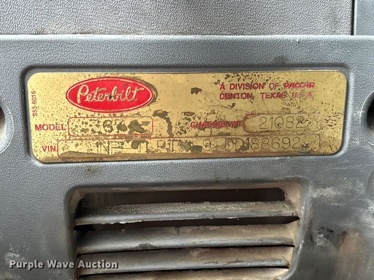 image for item FB3196 2013 Peterbilt 367 dump truck