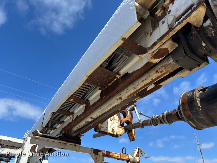 image for item FB3251 Altec digger derrick bed