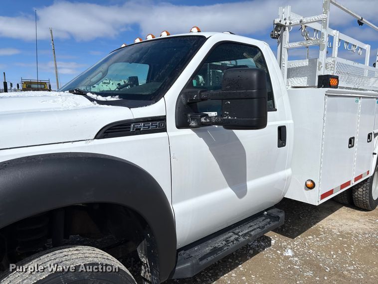 image for item FB3253 2016 Ford F550 utility / service truck