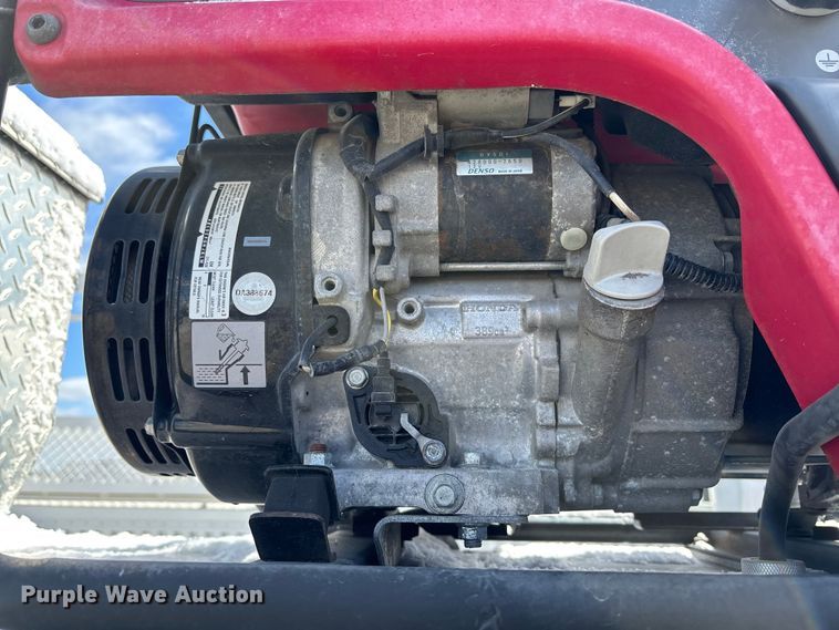 image for item FB3253 2016 Ford F550 utility / service truck