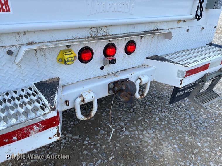 image for item FB3253 2016 Ford F550 utility / service truck