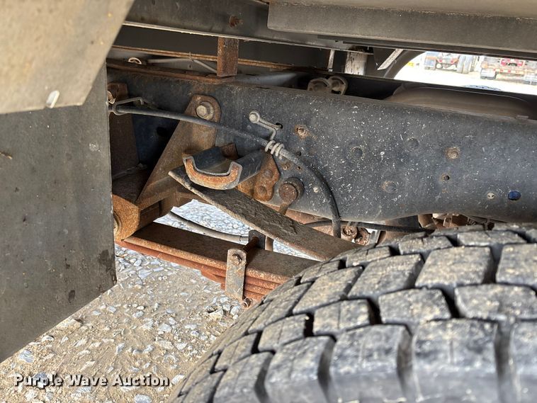 image for item FB3253 2016 Ford F550 utility / service truck