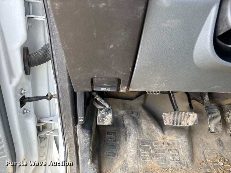 image for item FB3253 2016 Ford F550 utility / service truck