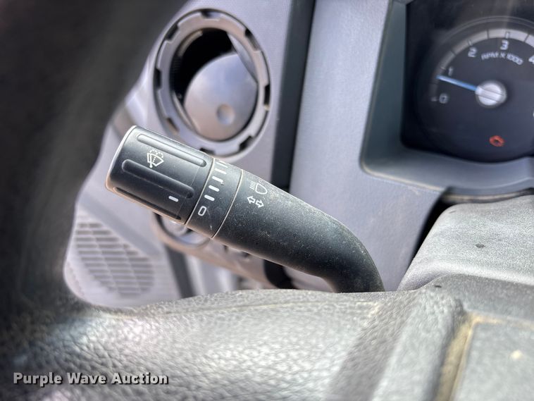 image for item FB3253 2016 Ford F550 utility / service truck